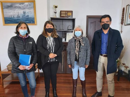 Reunión con nueva alcaldesa de Papudo Sra. Claudia Adasme Reunión con nueva alcaldesa de Papudo Sra. Claudia Adasme