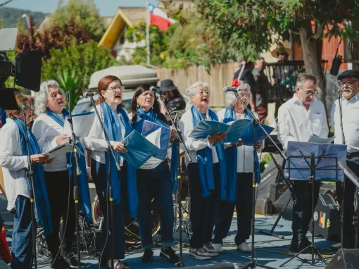 Papudo celebró su tradicional Fiesta de la Ensalada de Pencas y Presa de Pescá, con la participación del Coro Papudano Papudo celebró su tradicional Fiesta de la Ensalada de Pencas y Presa de Pescá, con la participación del Coro Papudano