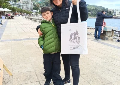bolsas impresas en puesto sobre patrimonio en costanera papudo